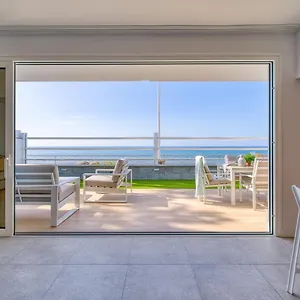 https://beachfront-villa-with-private-pool.in-canary-islands.com